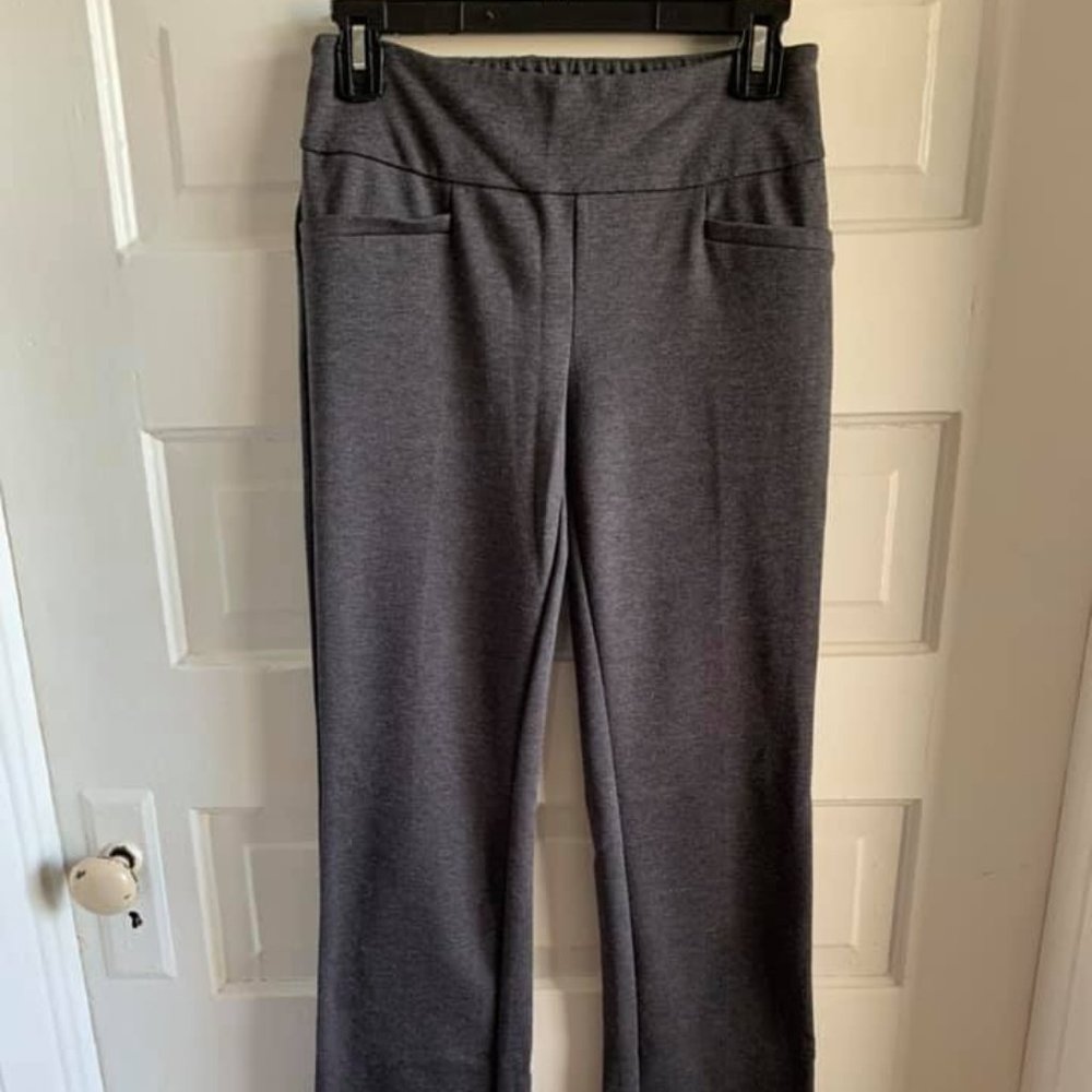 New York & Co pull on yoga work pants